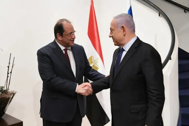 בכירי מערכת הביטחון לשעבר סתרו את טענת נתניהו בנוגע למודיעין המצרי