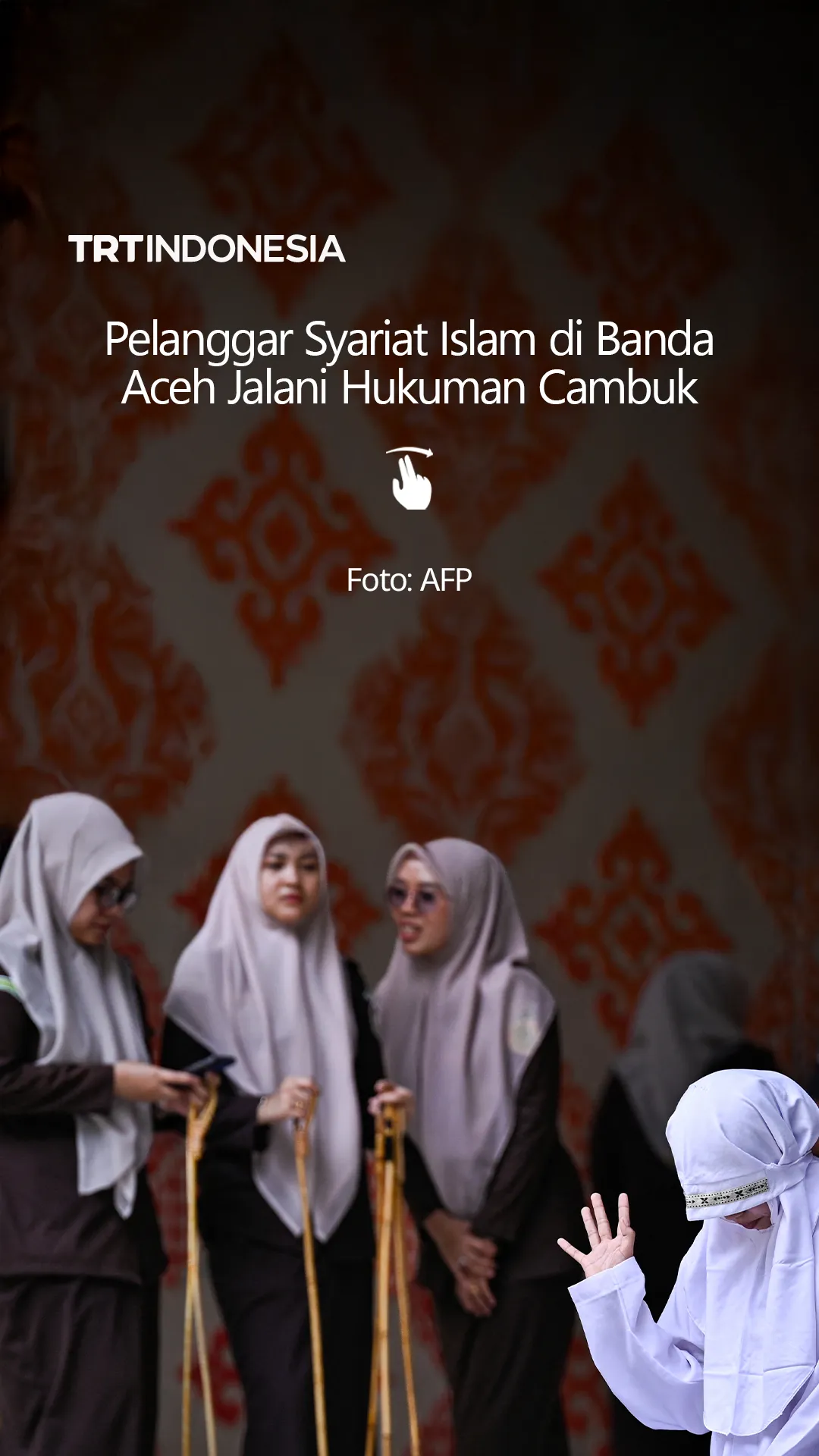 Pelanggar syariat Islam di Banda Aceh jalani hukuman cambuk