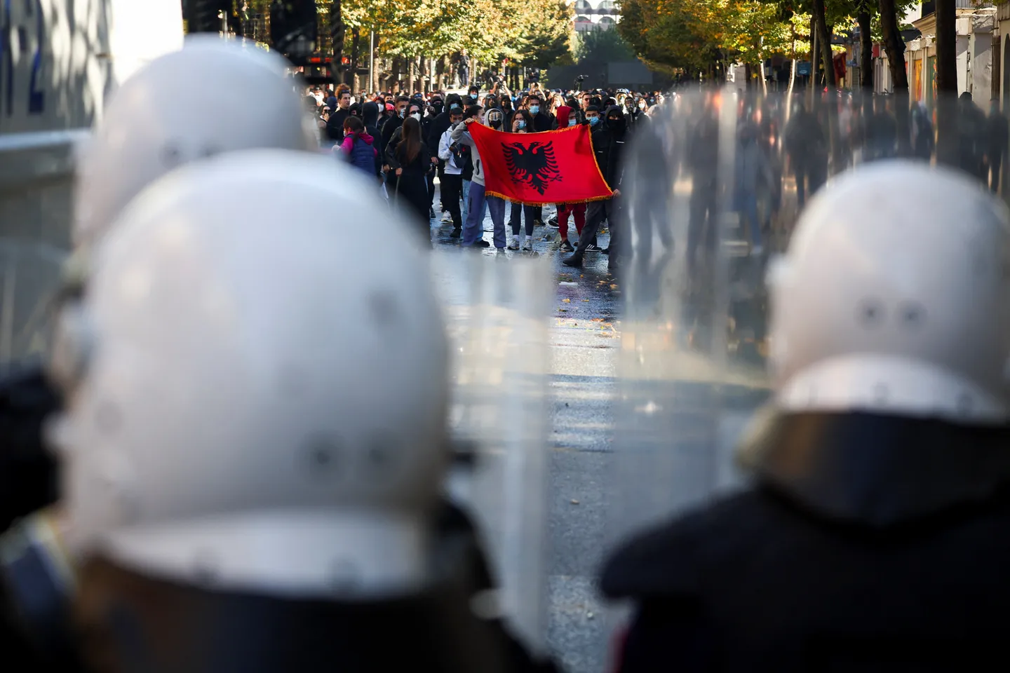 Shqipëri, sërish tensione në protestën e thirrur nga studentët