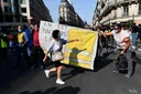 Convergence des luttes en France: jeunes, jaunes et syndicats dans la rue