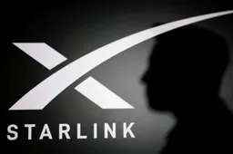 Zelenskyy decries Starlink speed restrictions as US denies involvement