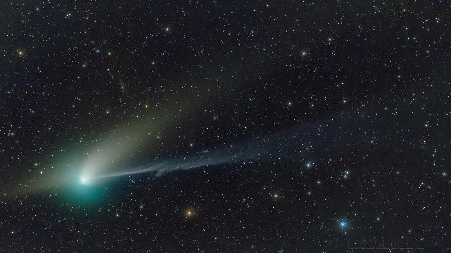 Gli astronomi hanno scoperto per la prima volta una stella di colore verde