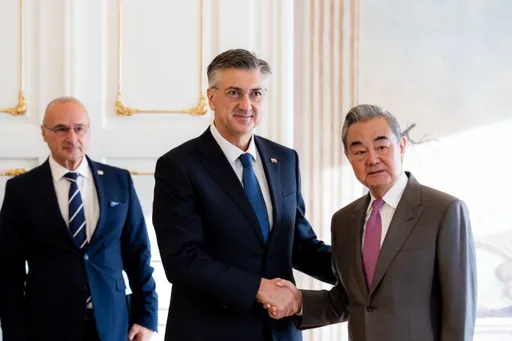 Plenković i Wang Yi razgovarali o jačanju saradnje Hrvatske i Kine