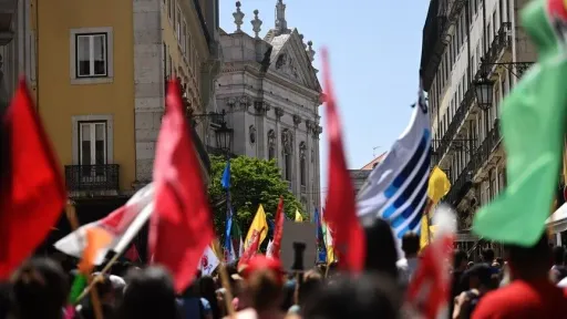 Hiljade ljudi u Portugalu protestovale tražeći veće plate i pristupačno stanovanje