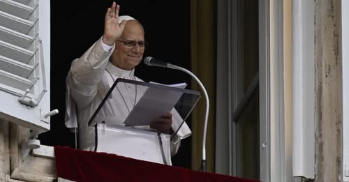 Première apparition publique du pape depuis son opération pour un cancer du poumon