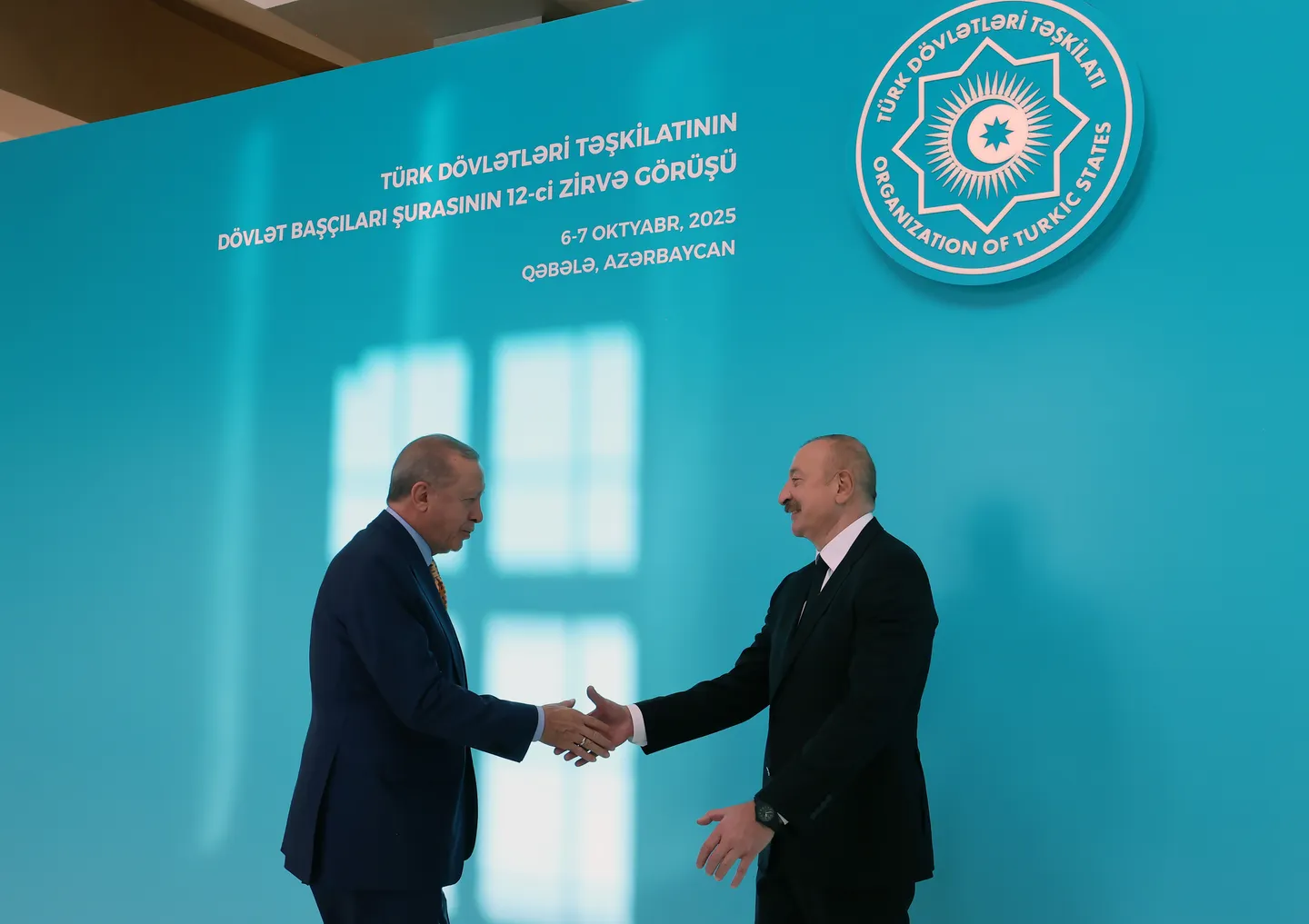 Turkish President congratulates Azerbaijan on Restoration of Independence Day