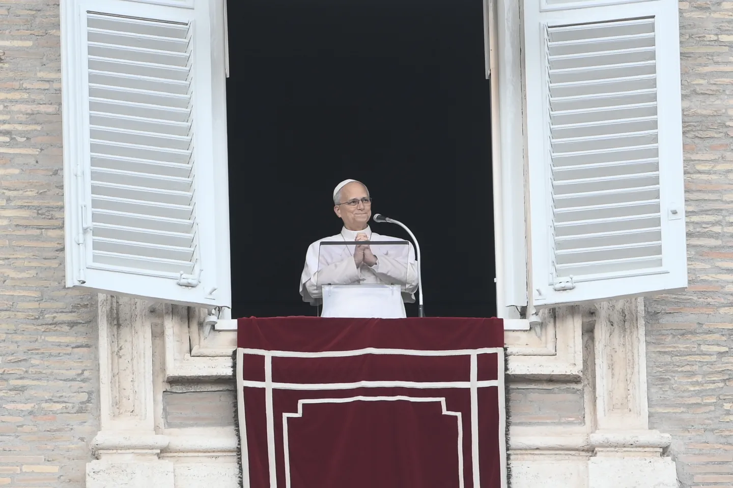 Papa Lav XIV prvi put se pojavio u javnosti nakon operacije pluća