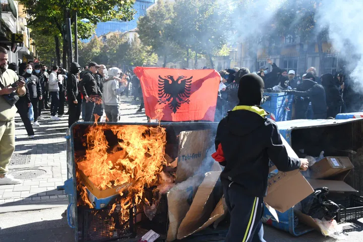 Maandamano nchini Albania yaingia siku ya sita huku Waziri Mkuu Rama akikataa wito wa kujiuzulu