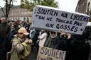 Manifestations: l'IGPN saisie après qu'une adolescente perd un œil à Mulhouse