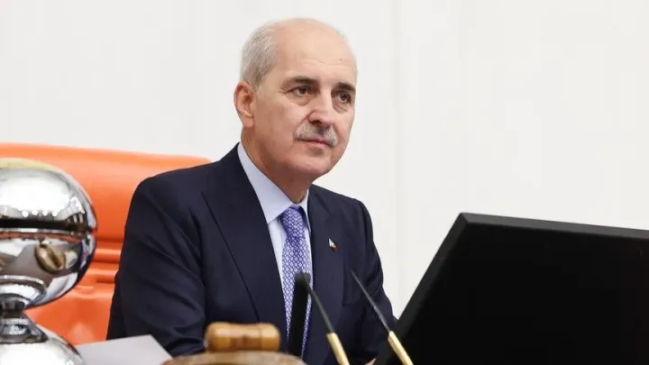 Kryeparlamentari turk Kurtulmus përkujton Alija Izetbegoviqin