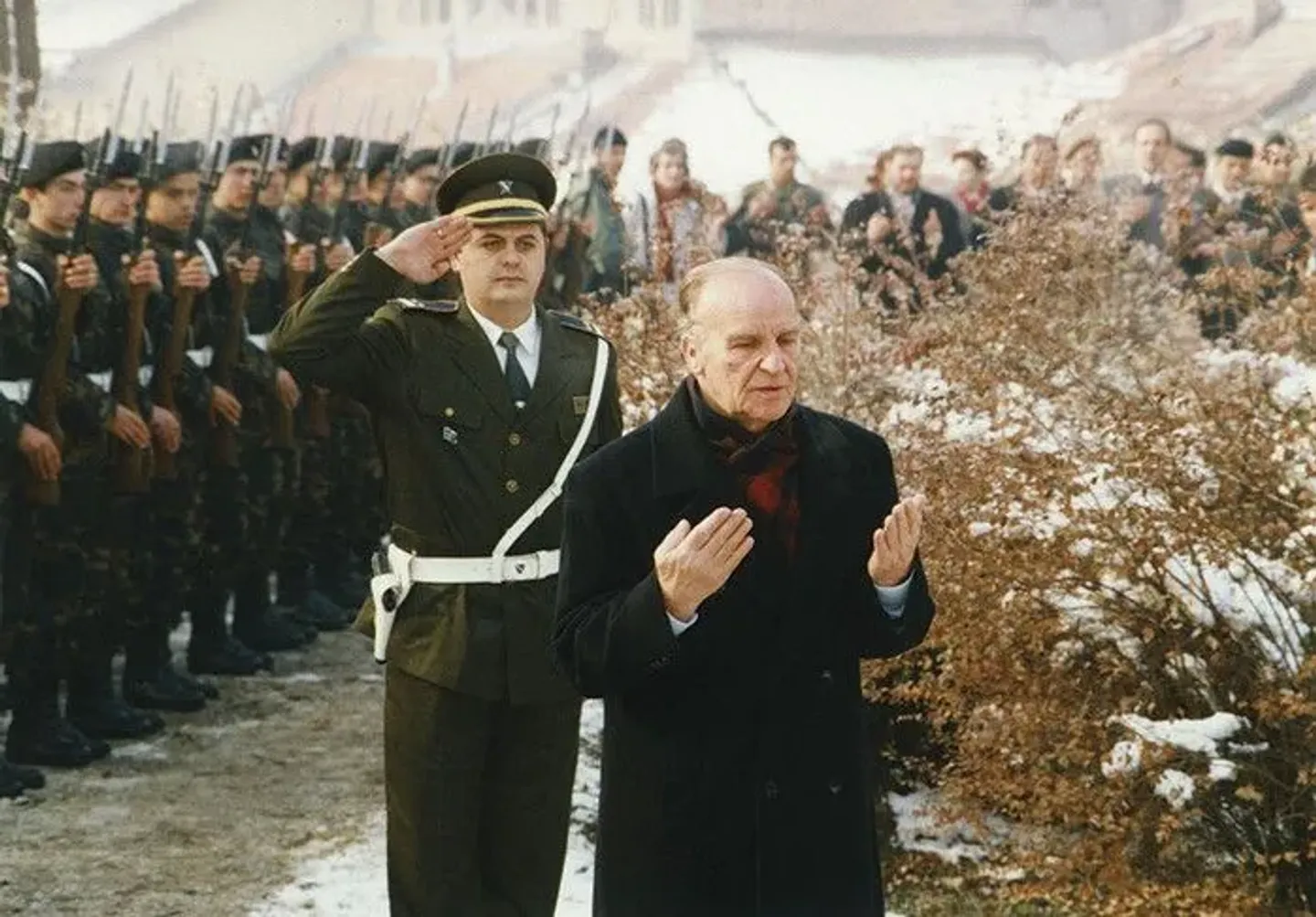 Alija Izetbegoviq, një jetë që shtrihet nga burgu deri në presidencë