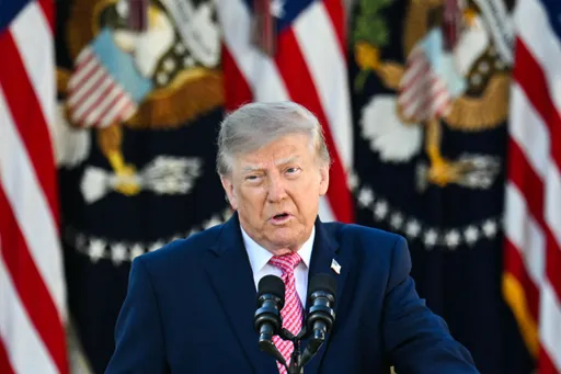 Trump rallies on red Republican turf ahead of tight midterm races