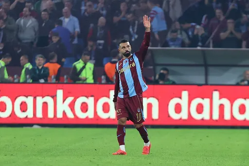 محمد صلاح ينفرد بصدارة هدافي الدوري التركي بعد فوز طرابزون سبور على بشيكطاش