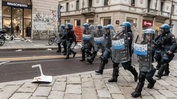 Италија ќе распореди 500 војници со полициски овластувања во Милано по немирите за време на викендот