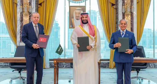 اتفاقية مكة للدفاع المشترك تصل إلى البرلمان التركي.. وTRT عربي تنشر نصها الكامل