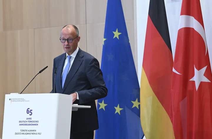 Merz würdigt Zuwanderung aus Türkiye als „Erfolgsgeschichte“