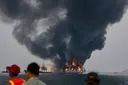 KMP Batumandi terbakar di Perairan Merak, 460 penumpang dan kru berhasil diselamatkan