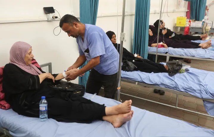 غزة.. نفاد زيوت تشغيل مولدات المستشفيات يهدّد بتوقف أقسام حيوية