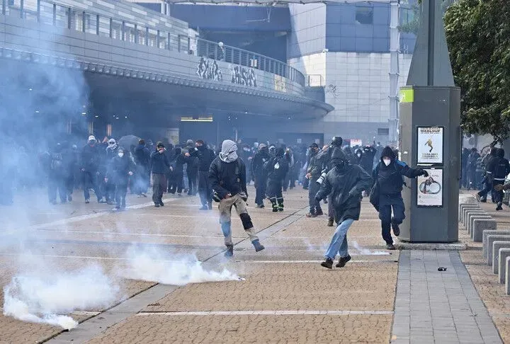 Belgjika pranon ankesa lidhur me dhunën e pretenduar policore gjatë protestave të të rinjve
