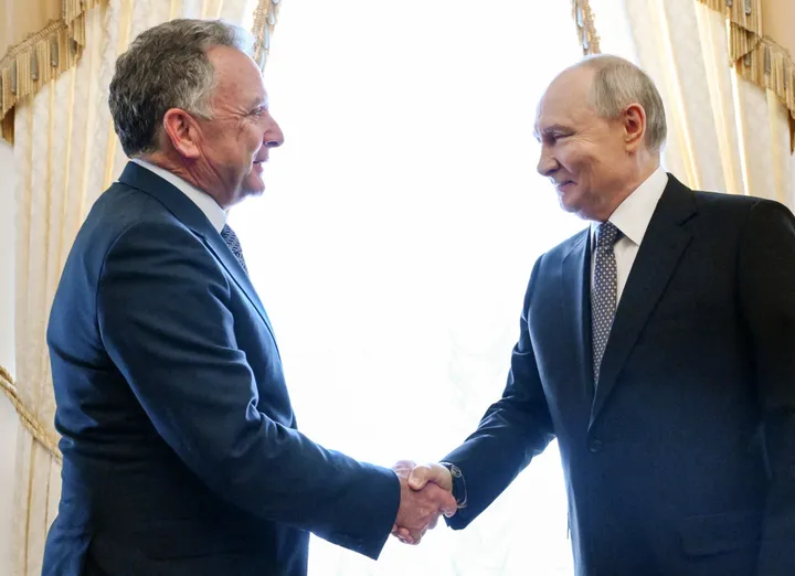 Уиткофф предложил Путину возобновить трёхсторонние переговоры по Украине