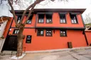 Литературные реликвии привлекают тысячи посетителей в музей в Бурсе