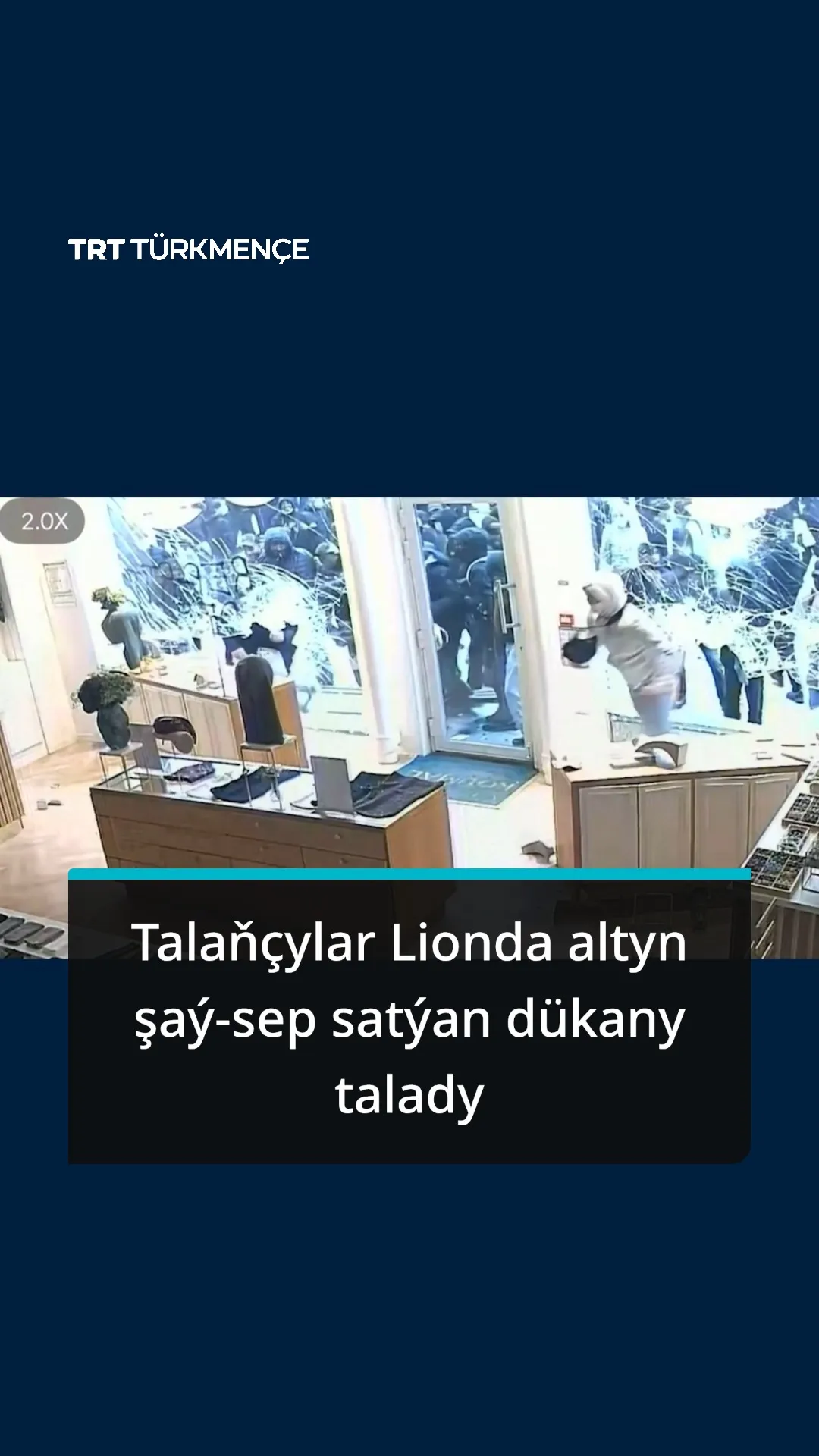 Fransiýadaky protest ýörişlerinde talaňçylar Lion şäherinde altyn şaý-sep satýan dükany talady
