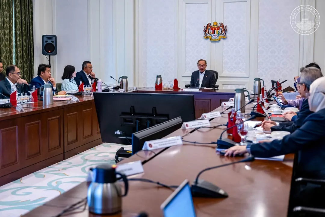 Penjawat awam dilarang guna aplikasi Waze berkuat kuasa serta-merta