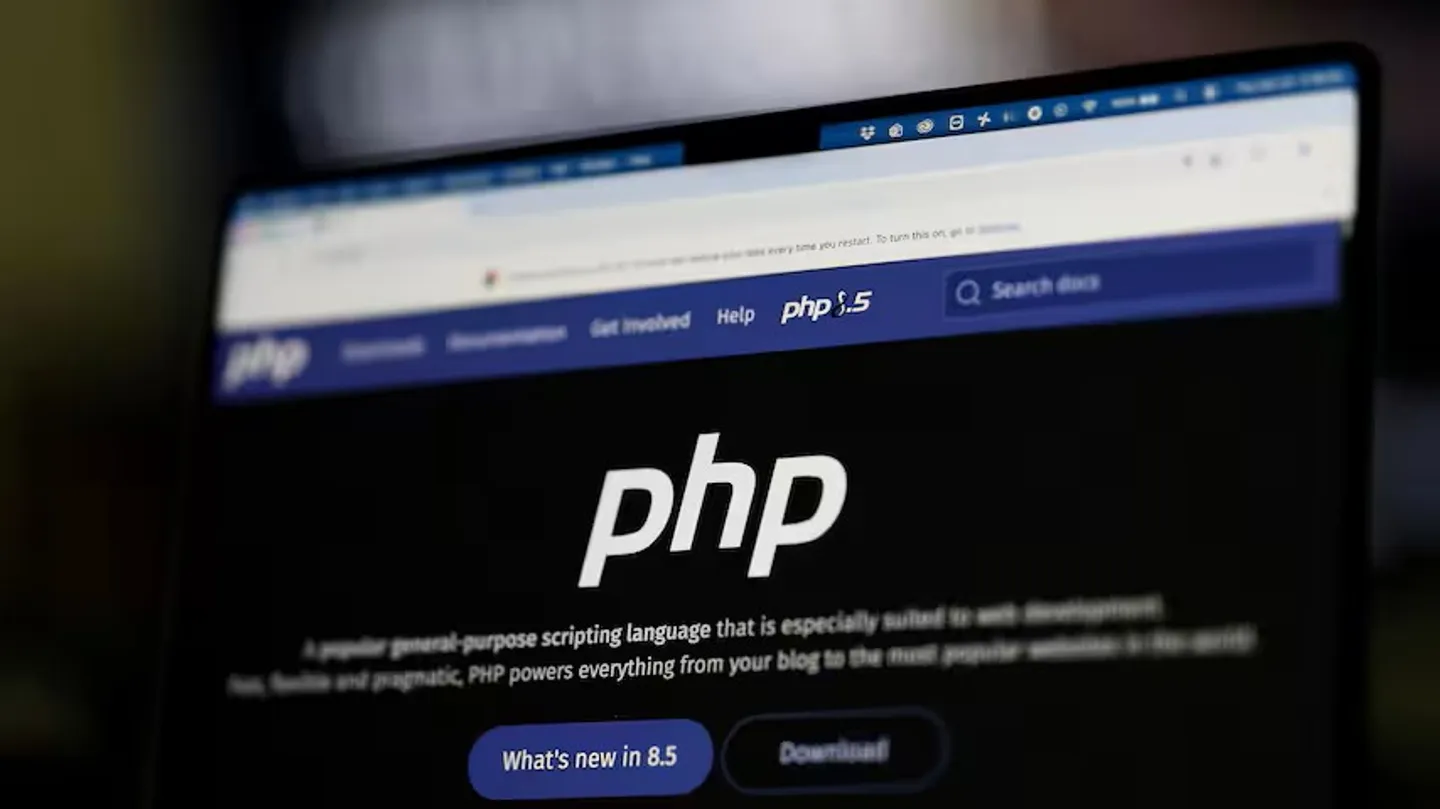 Overheids- en onderwijswebsites offline gehaald vanwege beveiligingslekken in programmeertaal PHP