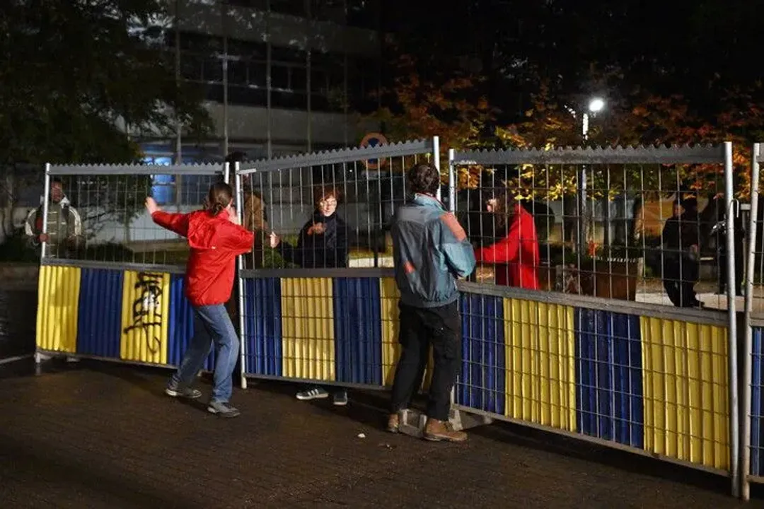 Belgjikë  studentët bllokojnë kampusin e një universiteti kundër rritjes së tarifave të studimit
