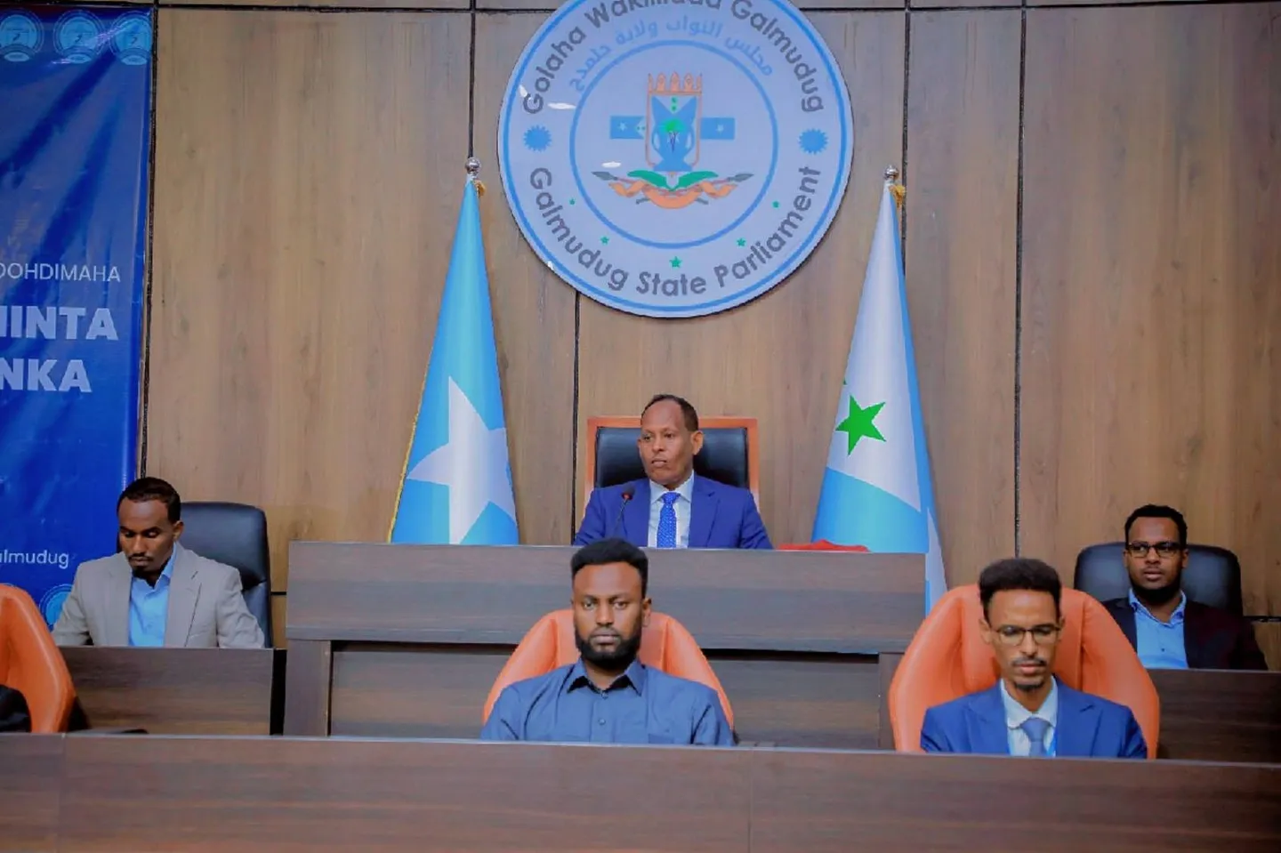 Baarlamaanka Galmudug oo Dhageystay Barnaamijyada Siyaasadeed ee Musharraxiinta Madaxweynaha