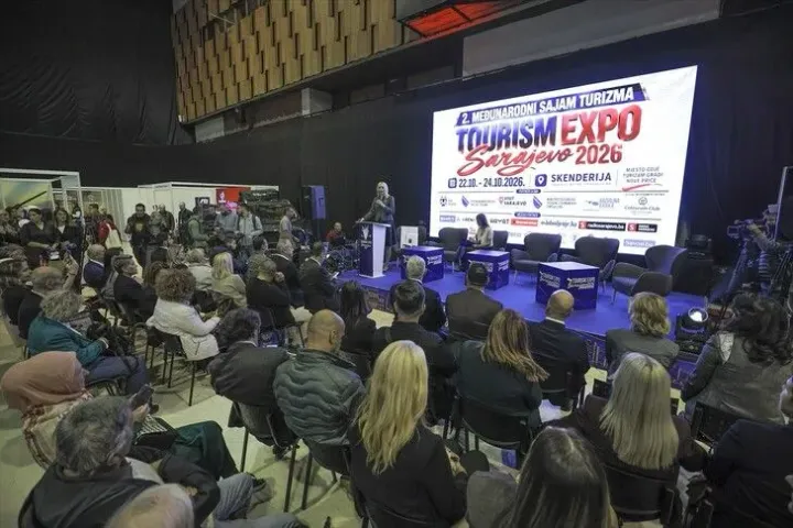 Sarajeva pret më shumë se 200 përfaqësues nga tetë vende në panairin ndërkombëtar të turizmit