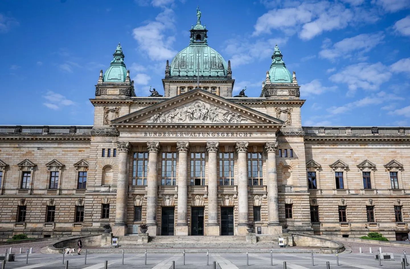 Rassistische Chats: Justizbeamter aus NRW verliert Beamtenstatus