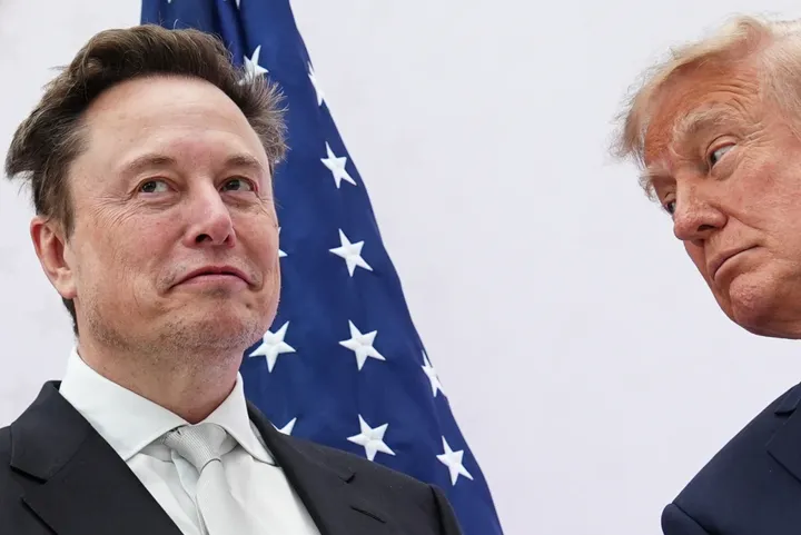 Трамп попросил Маска снять ограничения Starlink для украинской армии