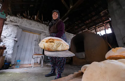 Од Солун до Туркије - вкусот на вековната традиција на лебот на мухаџирите