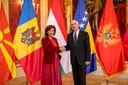 Siljanovska-Davkova diskuton në Budapest për marrëdhëniet dypalëshe dhe integrimin evropian
