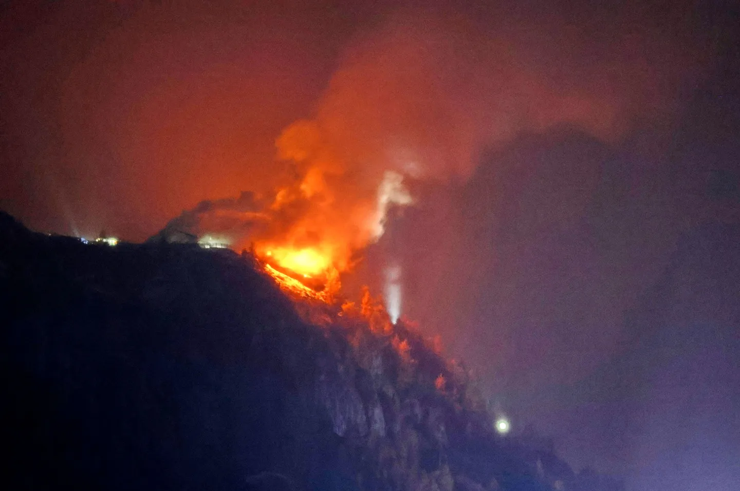 Hitler’s historic Eagle’s Nest teahouse catches fire in Germany, arson suspected