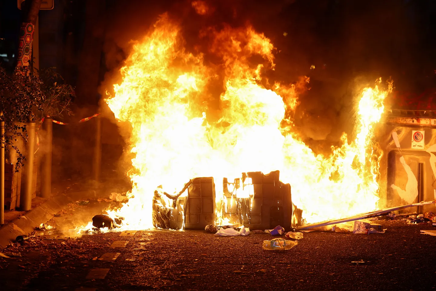 France sees mass protests turn violent with clashes, arrests in multiple cities