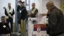 Во Србија затворени избирачките места по изборниот ден одбележан со речиси рекордна излезност