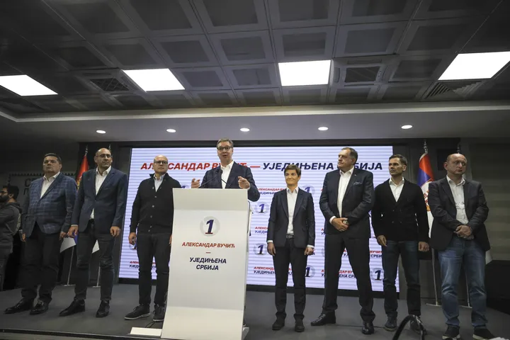 Vučić priznao izborni poraz: Studentsko-blokaderska lista imat će između 135 i 140 mandata