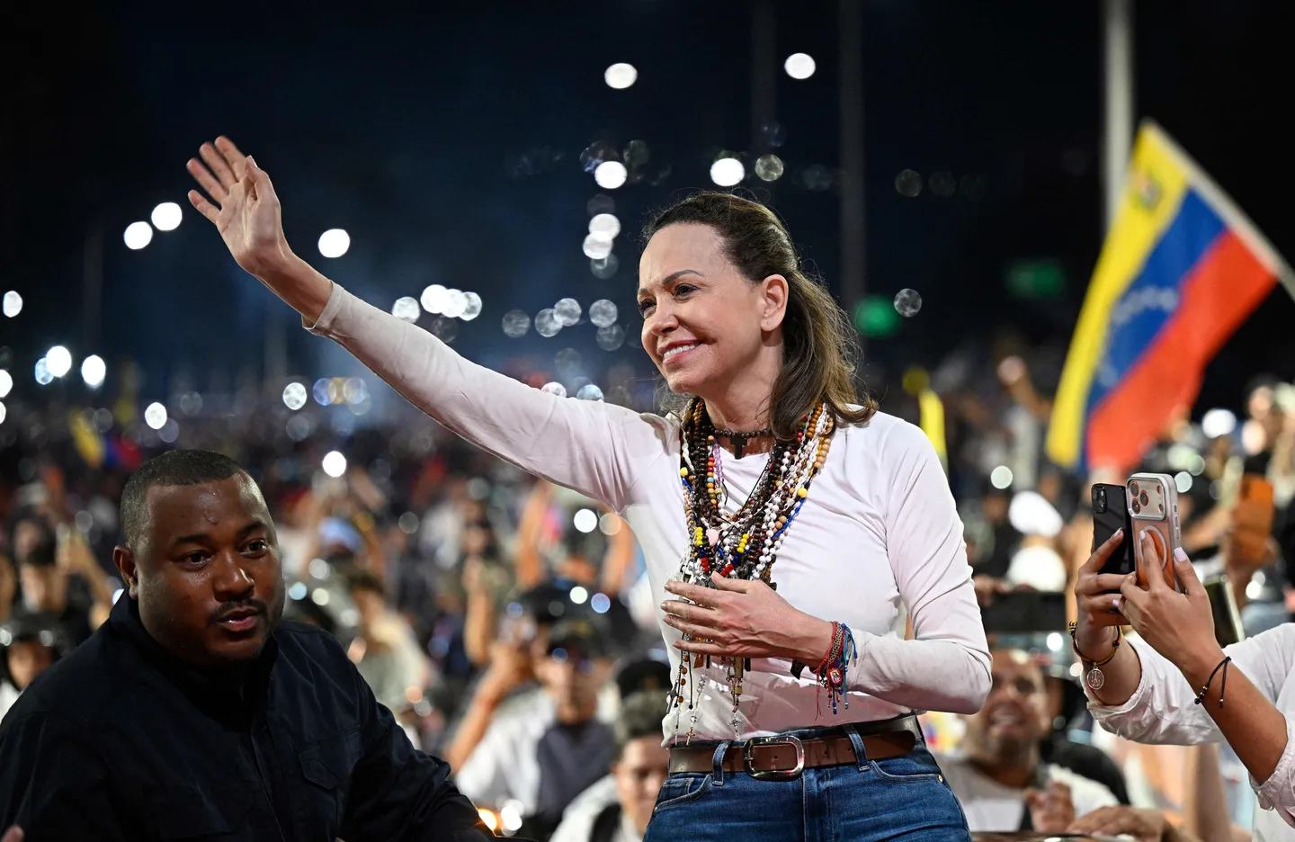 Opositora Corina Machado vuelve a Venezuela en medio de diálogos políticos: ¿qué implica su regreso?