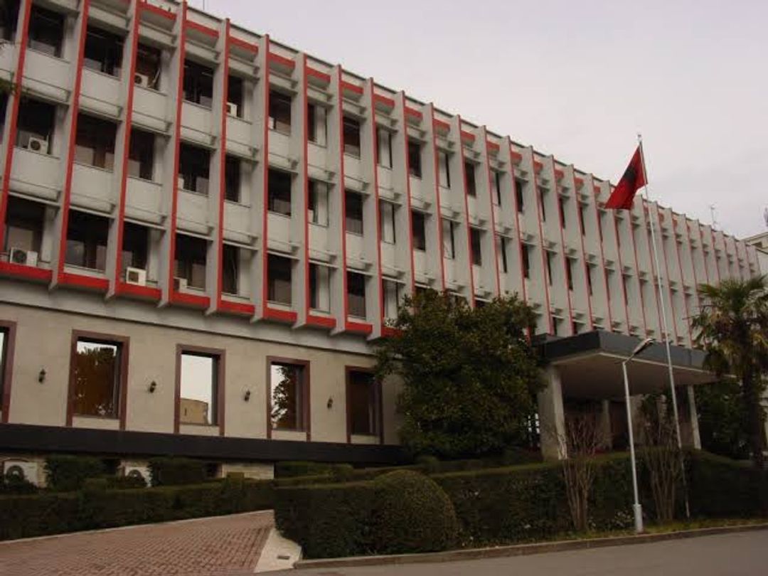Shqipëria përgëzon Listën Studentore për fitoren në zgjedhjet parlamentare në Serbi