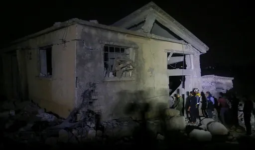 السلطات السورية تؤكّد مقتل 8 مدنيين بينهم نساء وأطفال جراء غارات أردنية على درعا