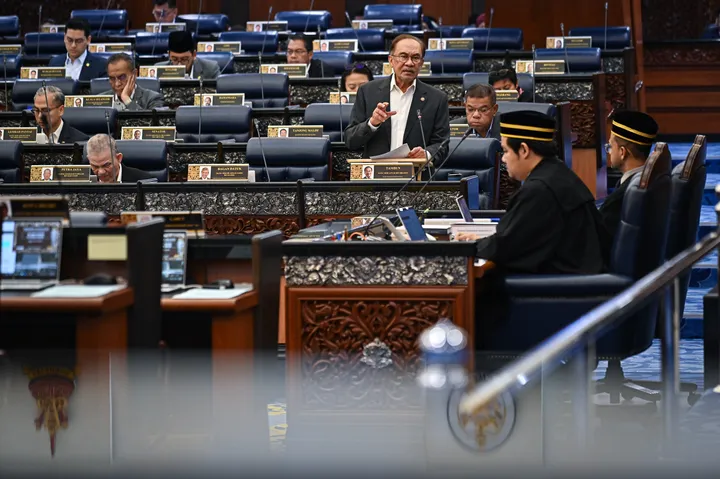 Tiada pelanggaran seperti 1MDB dikesan dalam GLIC, GLC setakat ini — Anwar