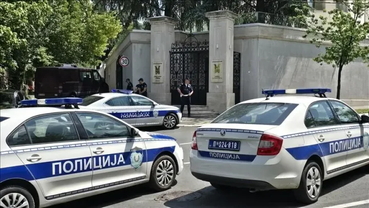 Sulmuesi u vra me armë zjarri pasi goditi me thikë policin që ruante Ambasadën e Izraelit në Serbi