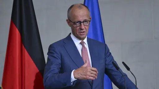 Мерц: Германија ќе истражува можности за заеднички проект за борбени авиони со Јапонија