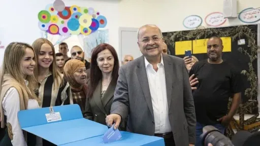 Lista e Përbashkët Arabe i shtrin dorën bllokut të Eisenkotit për ta rrëzuar qeverinë e Netanyahut