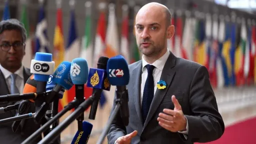 Francuski ministar vanjskih poslova optužio strane pokrete za širenje dezinformacija o protestima
