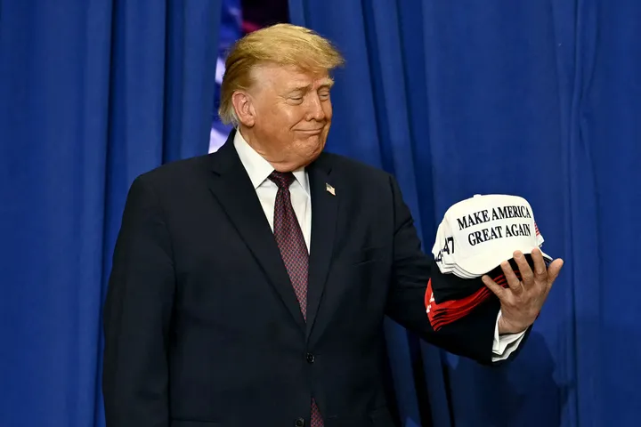Trump cancels last US midterm rallies, plans to phone in other campaign events