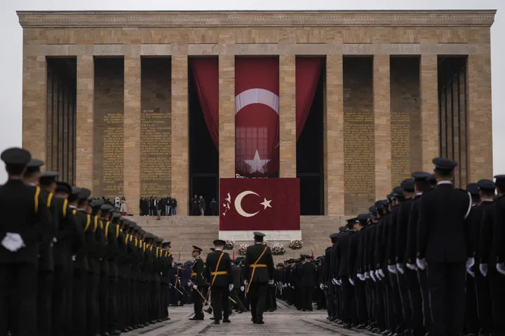 Türkiye shënon 103-vjetorin e Republikës