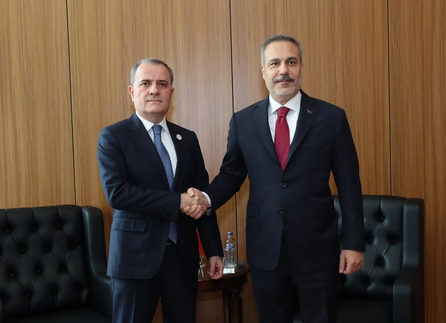 Ministri i Jashtëm i Türkiyes dhe ai i Azerbajxhanit takohen në Ankara